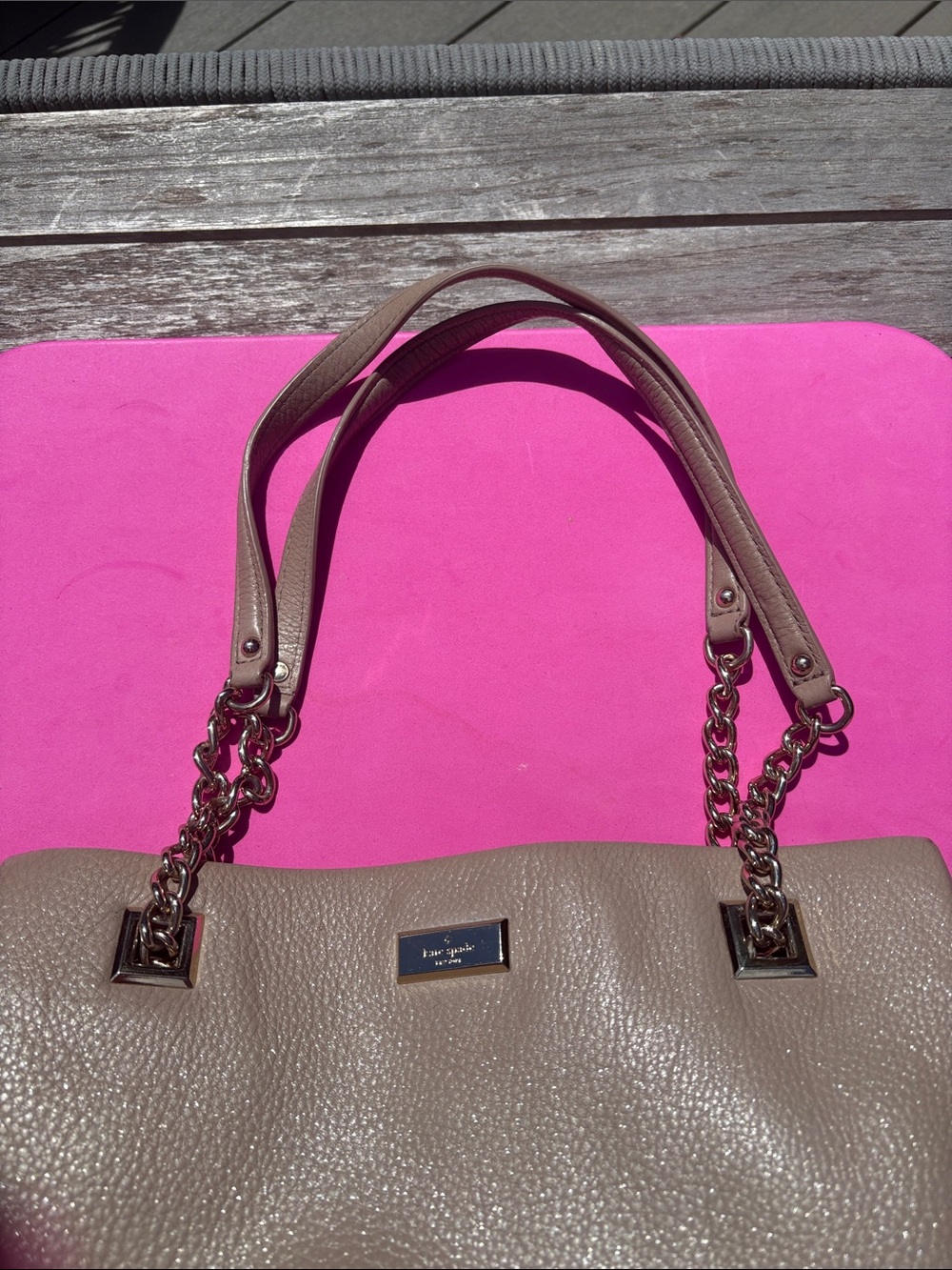 kate spade taupe leather shoulder bag with gold chain accents - Picture 9 of 9